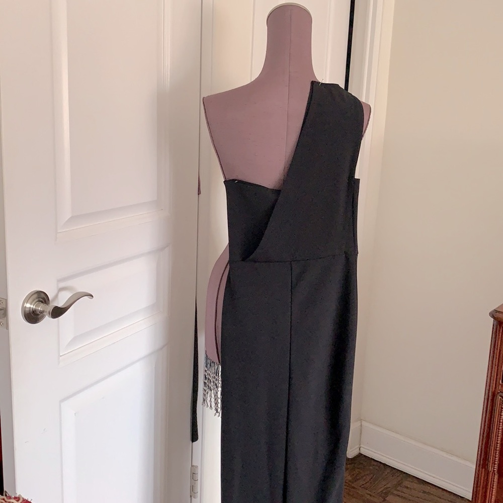 PRETTYLITTLETHING Party Dress - Picture 3 of 5